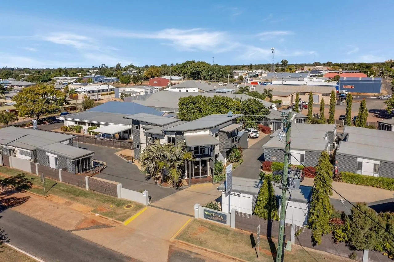 Smart Stayzzz Inns Clermont Australia