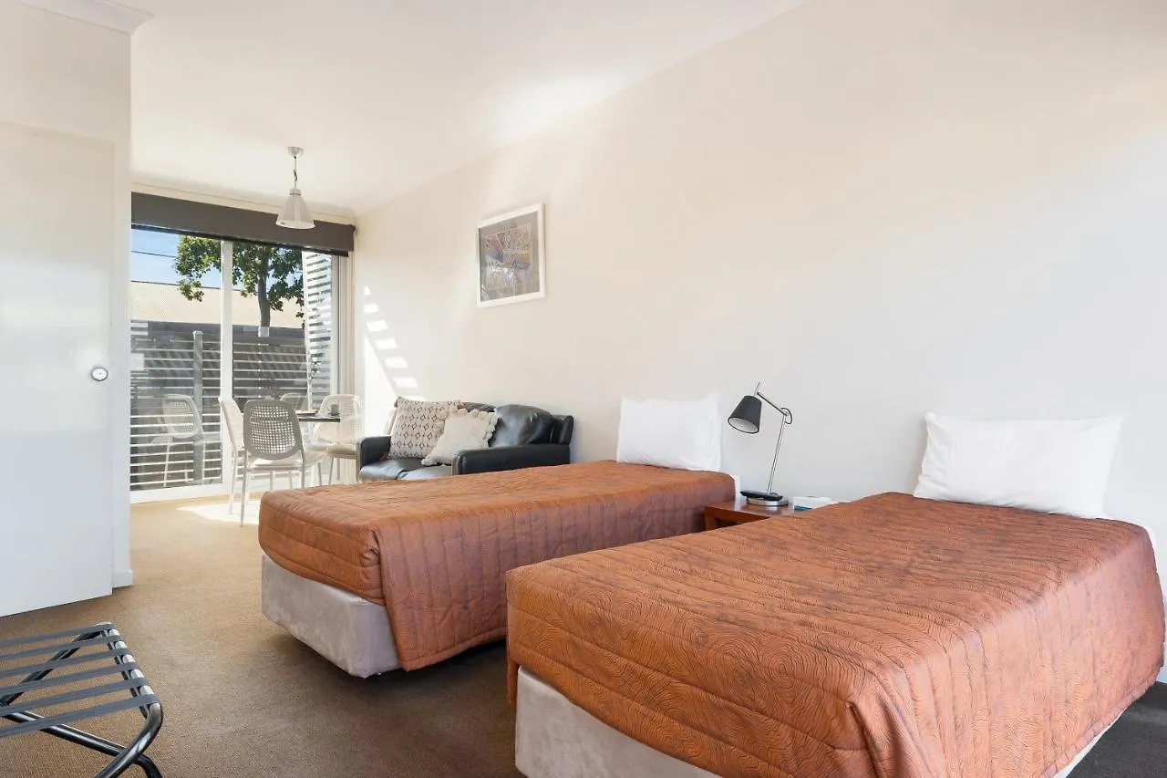 Smart Stayzzz Inns Clermont 4*,